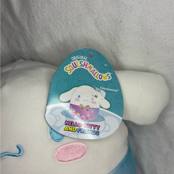 Hello Kitty and Friends Cinnamoroll ™ Squishmallow - Picture 4 of 5